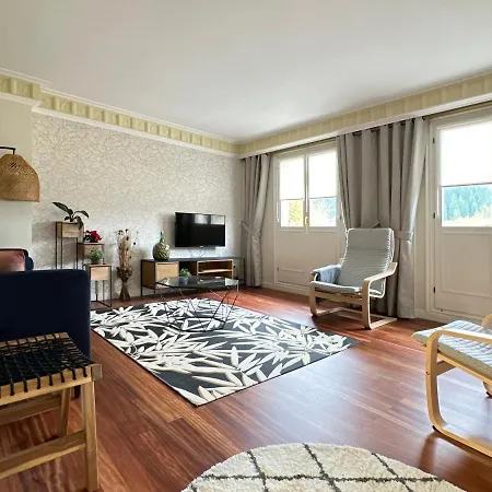 Apartment Axpelarru