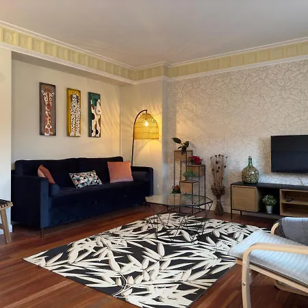 Axpelarru アパート *